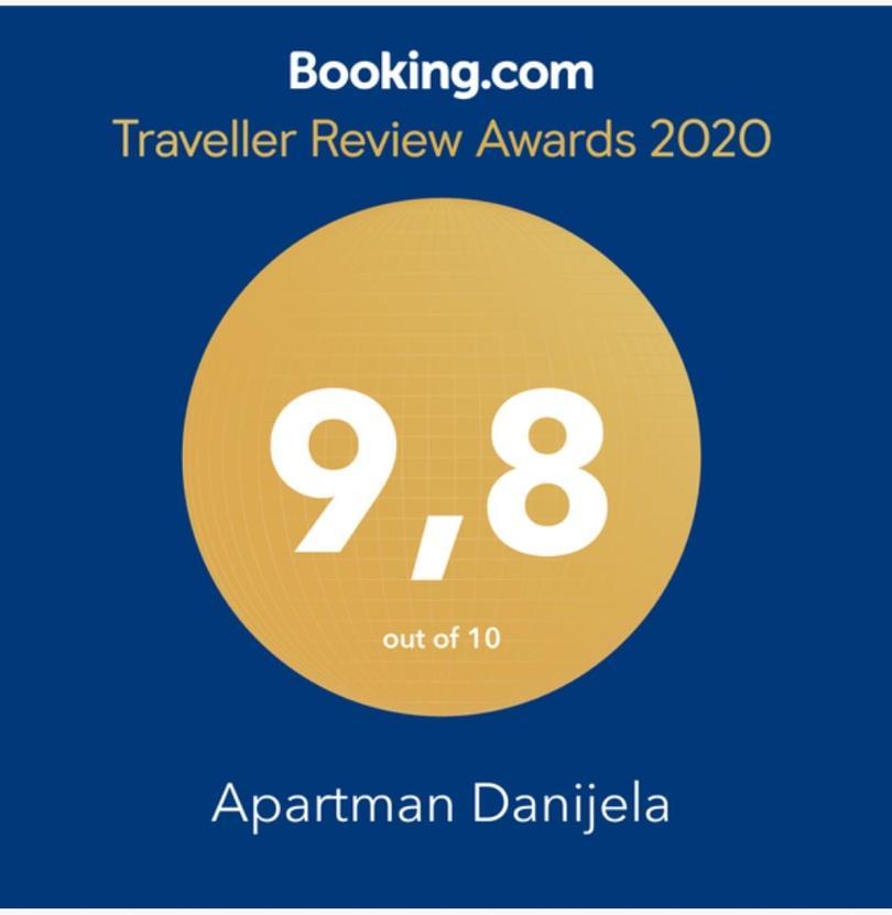 Apartman Danijela Оточац Экстерьер фото